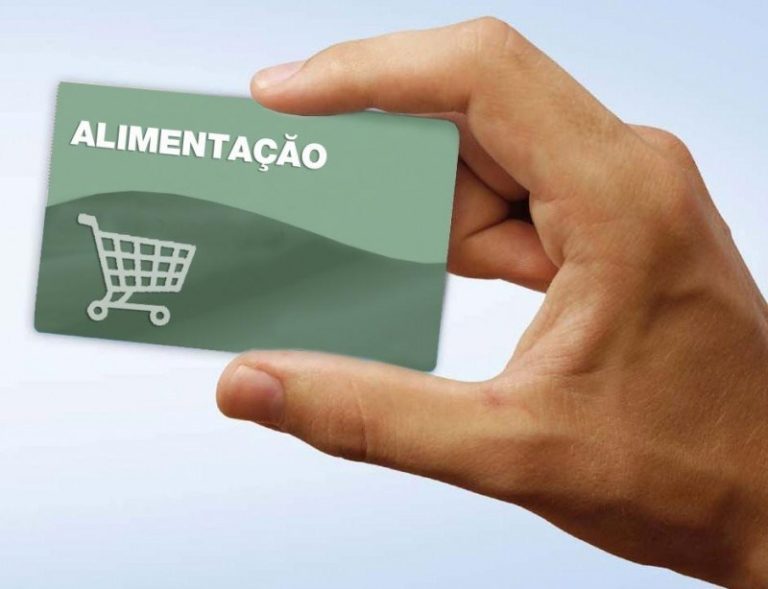 Vale-alimentação emperra negociação entre motoristas e TCCC